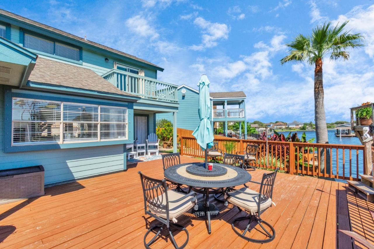 Beauty On The Water! Lake House Near The Beaches! Galveston Buitenkant foto