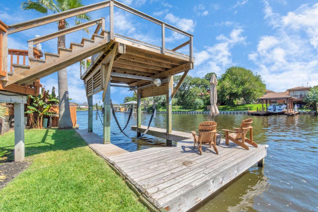 Beauty On The Water! Lake House Near The Beaches! Galveston Buitenkant foto